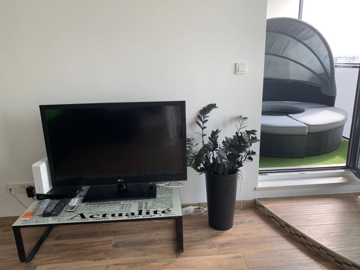 ורשה Apartament Skyscrapper Z Widokiem Na Panorame Warszawy מראה חיצוני תמונה